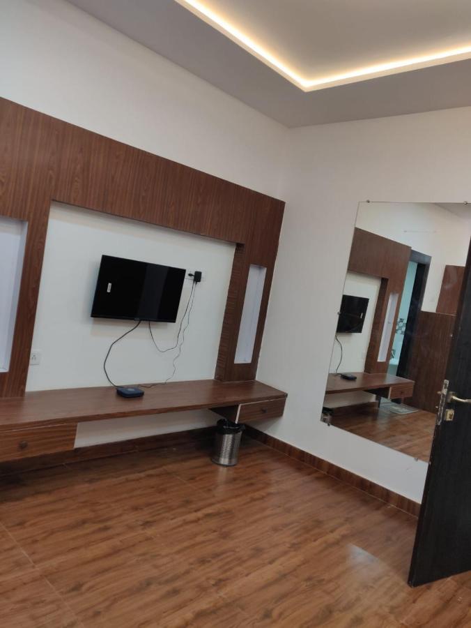 Hotel Virasat By Bookingcare Chhatarpur Exteriér fotografie